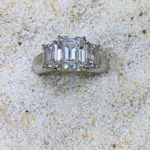 Costume Diamond Ring. Great Condition